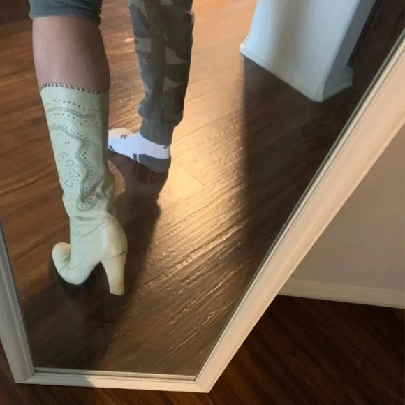 Basconi Italy Leather  Boots - Picture 8 of 12